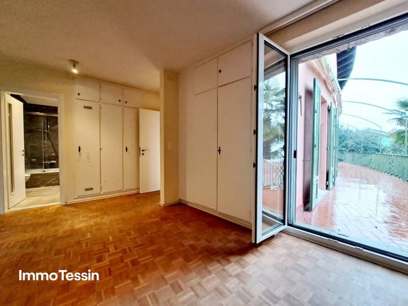 Exklusive Villa mit Panoramablick und zeitlosem Charme 10