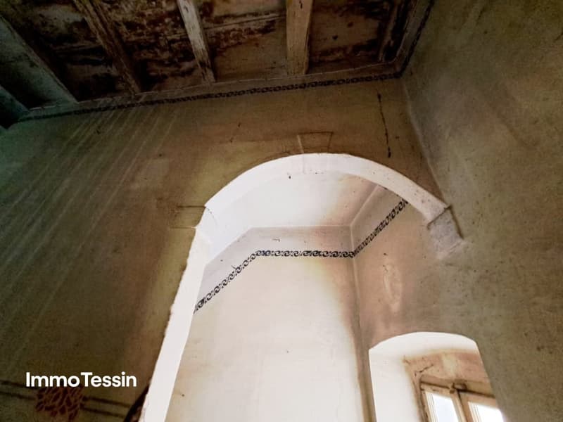 Renovierungsobjekt im historischen Zentrum von Morcote 10