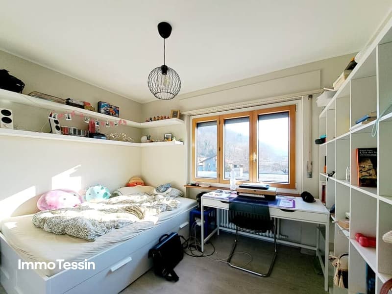 exklusive Villa nur einen Steinwurf von Lugano und den Ufern des Lago Maggiore entfernt 25