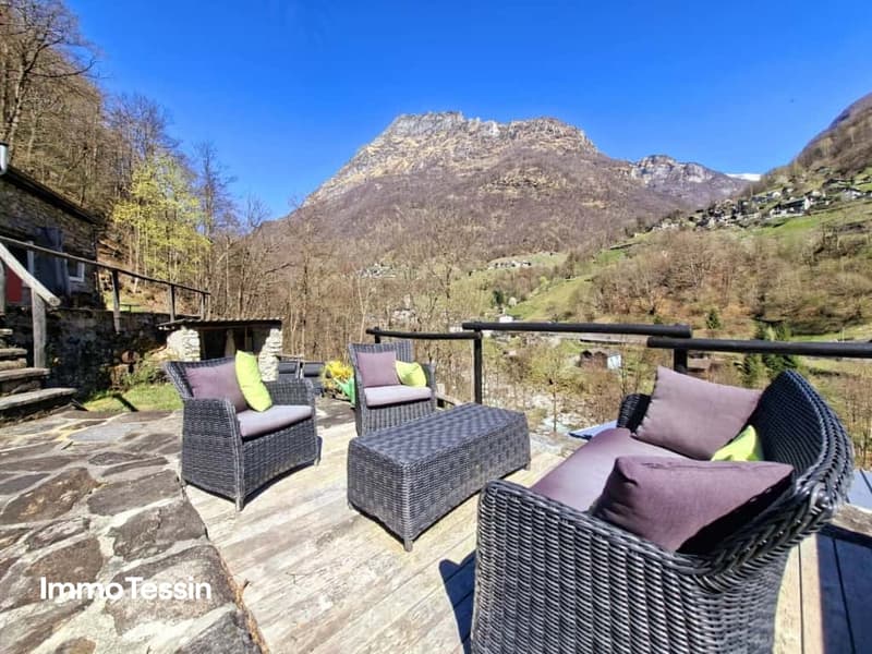 Authentisches Rustico im Grünen 832 qm Naturgrundstück nahe der Verzasca mit kleinem Pool 19