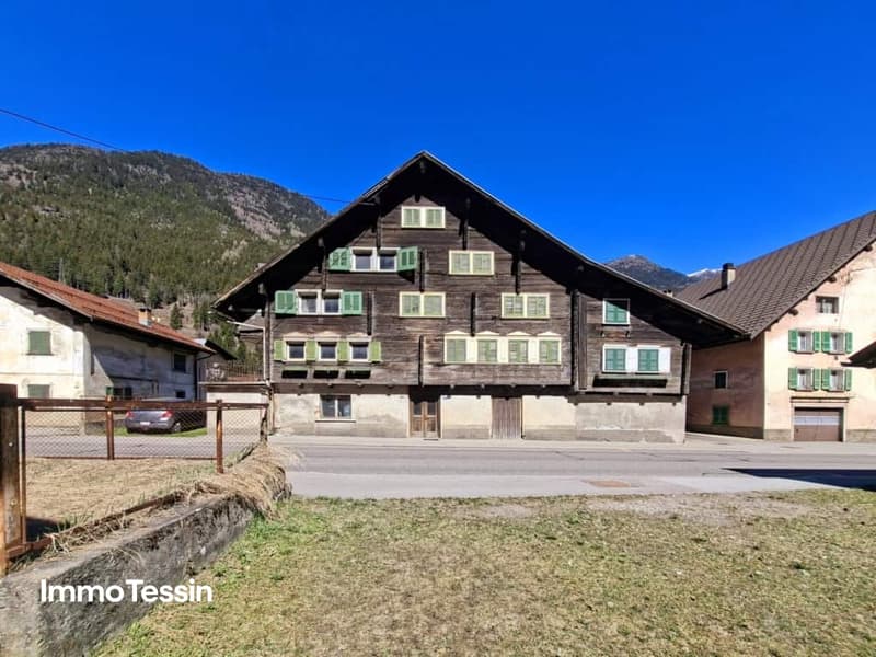 Typisches Haus im Leventina Stil in Ambrì-Piotta nahe Eisbahn mit Garten 17