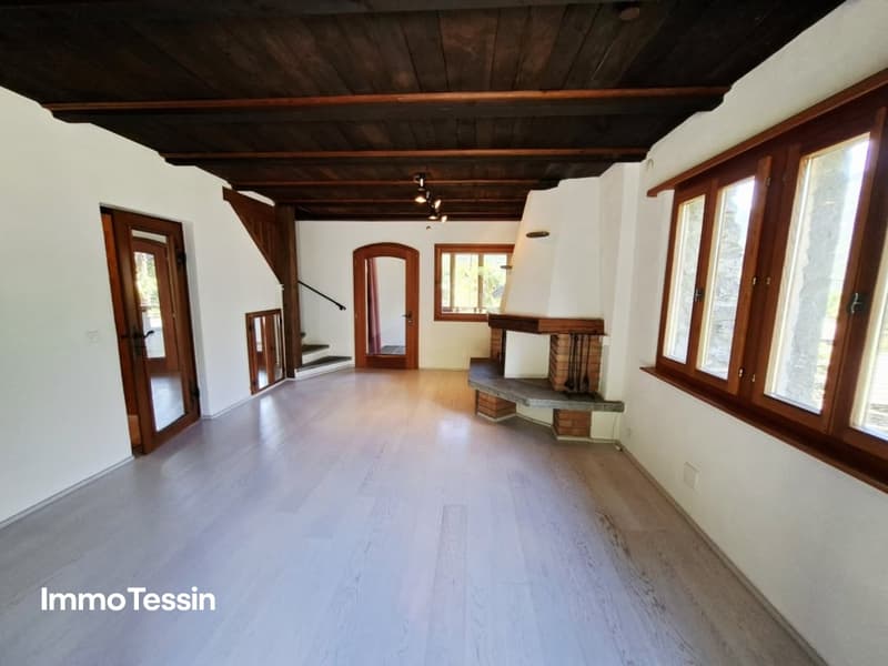 4.5 Zimmer Tessinerhaus mit Einliegerwohnung an dominanter Lage 05