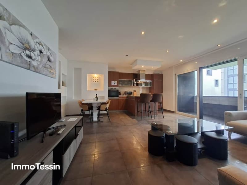 Praktische und luxuriöse 3.5-Zimmer-Wohnung mit Balkon im Herzen von Locarno 150 Meter vom See 5