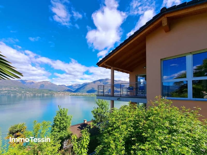 Der Lago Maggiore so weit das Auge reicht Modernes Haus mit hochwertiger Ausstattung 1
