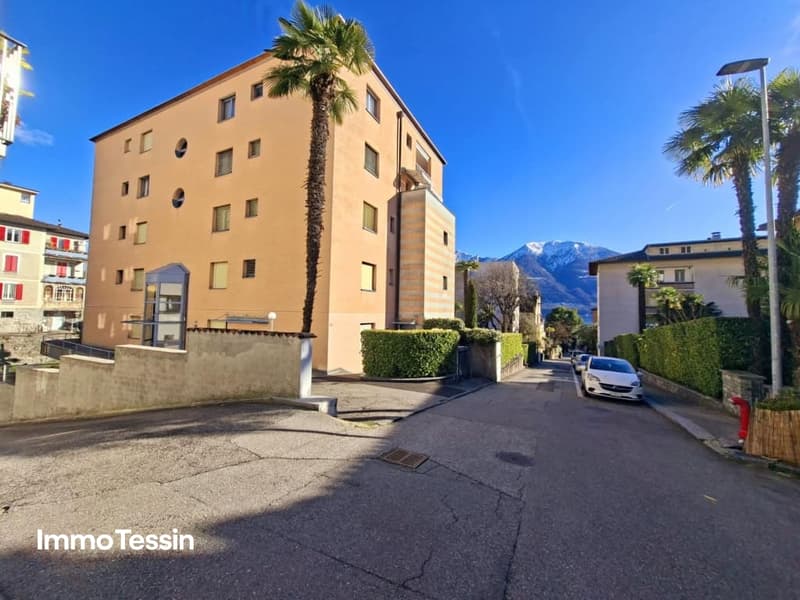 Wohnen zwischen See und Stadtzentrum Wohnung mit privatem Garten in Locarno 20