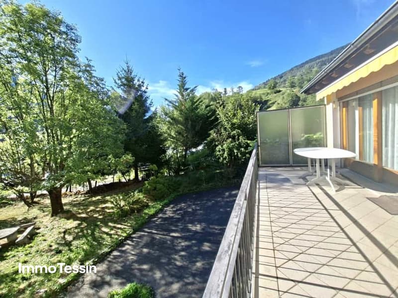 2-Familienhaus mit scho?nem Garten an interessanter Lage im sonnigen Bleniotal04