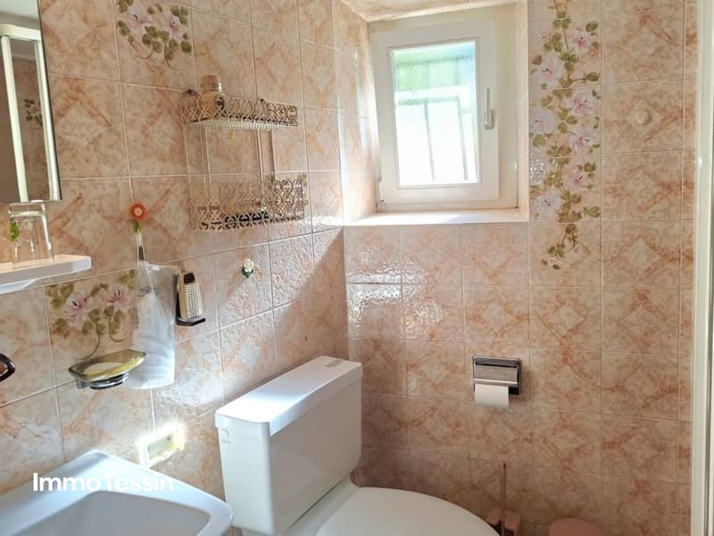 2-Familienhaus mit scho?nem Garten an interessanter Lage im sonnigen Bleniotal14