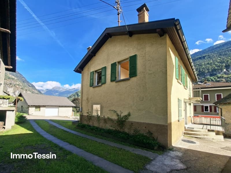 Vollständig renoviertes Haus mit 7 Schlafzimmern 1002