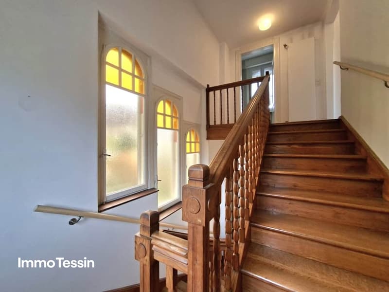 Seltene Gelegenheit Liberty Haus mit Garten und Garage in ruhiger Lage 11