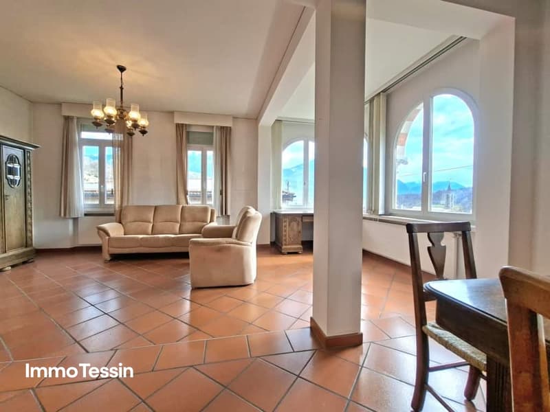 Seltene Gelegenheit Liberty Haus mit Garten und Garage in ruhiger Lage 17