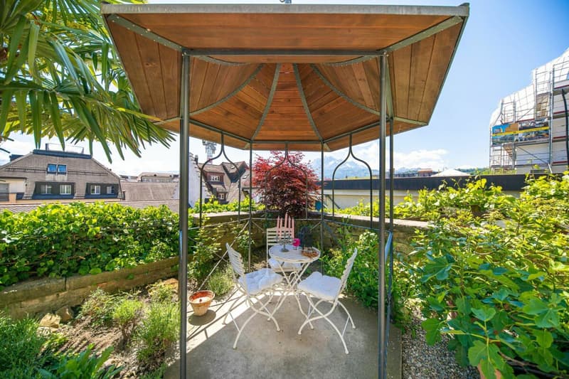 Historic Jewel in the Heart of Lucerne (9)