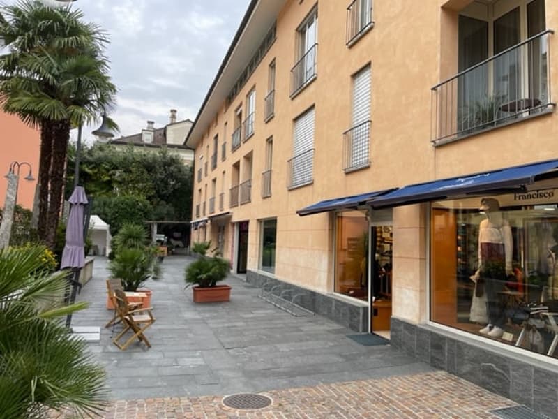 3 spazi commerciali a reddito nel centro di Ascona (4)