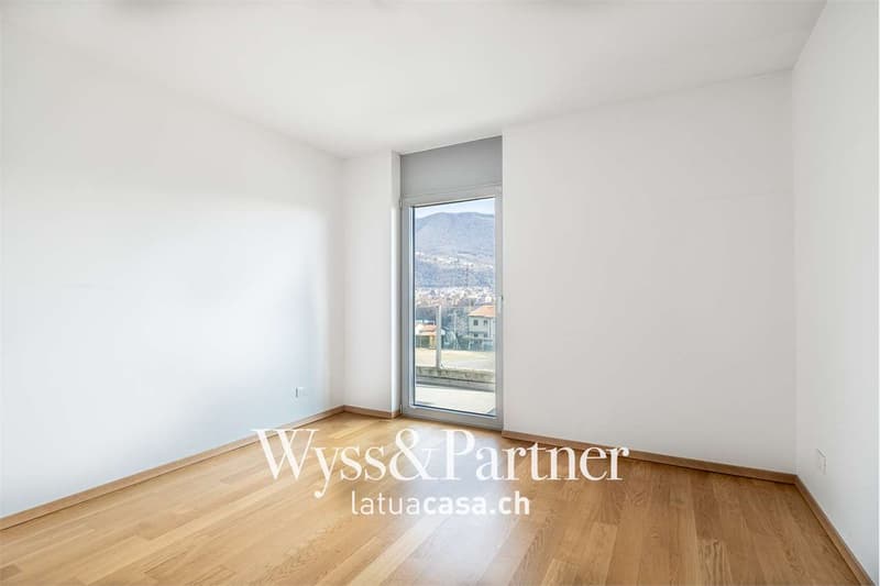 Rancate, luminoso e moderno 4.5 locali (7)