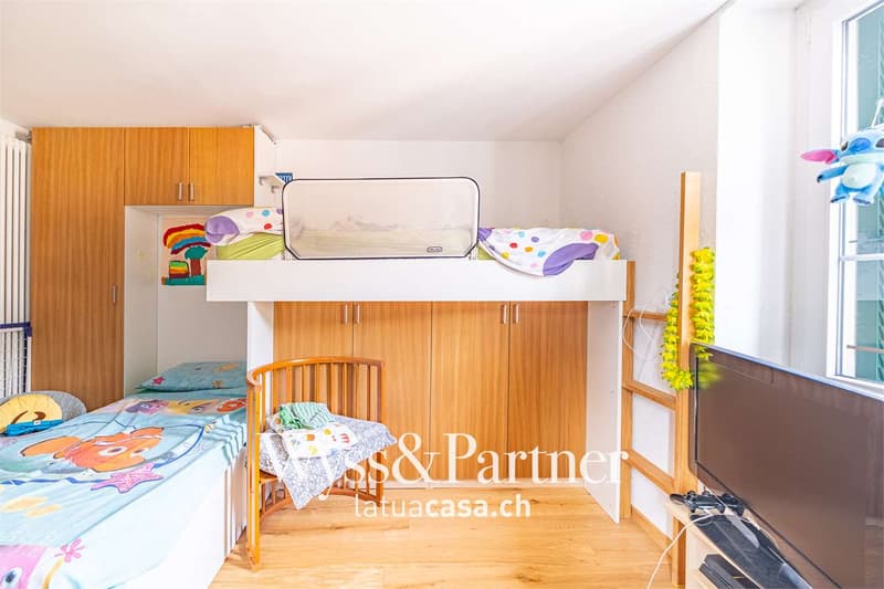 Pratique appartement trois pièces à Cagiallo (7)