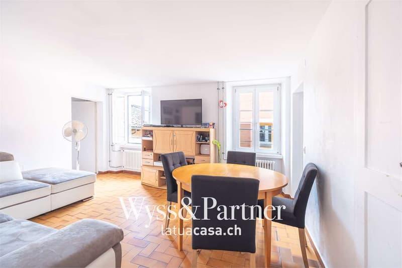 Pratique appartement trois pièces à Cagiallo (2)