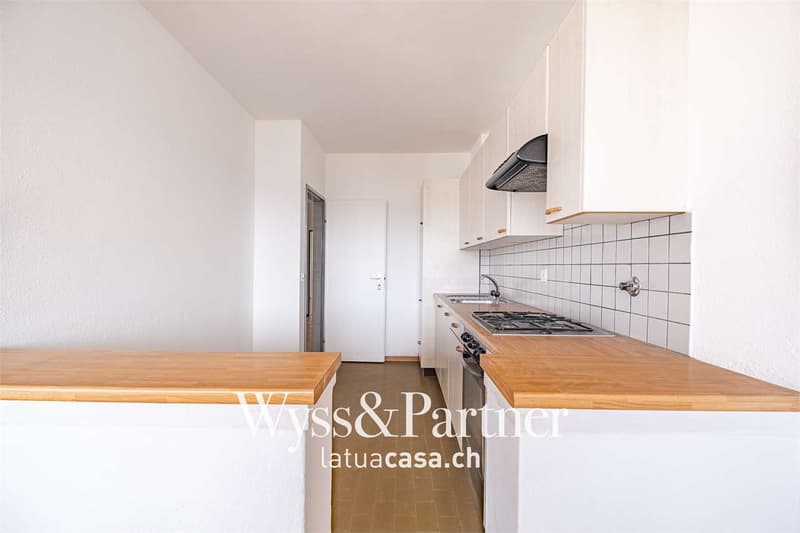 Chiasso - spacious 3.5 rooms for rent (2)
