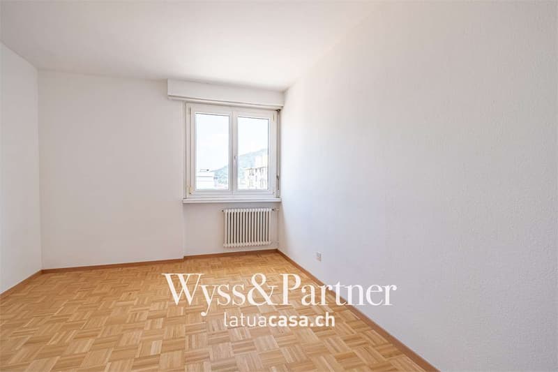 Chiasso - spacious 3.5 rooms for rent (6)