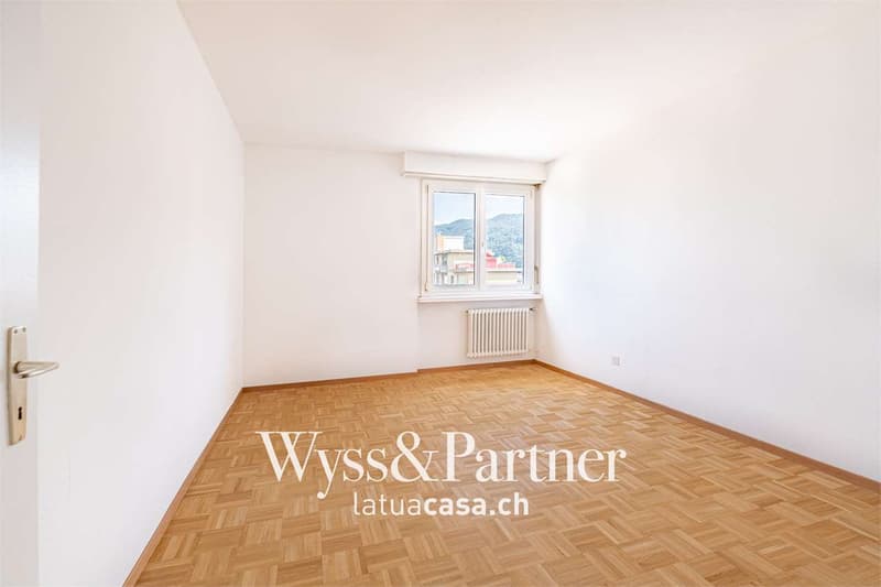 Chiasso - spacious 3.5 rooms for rent (5)