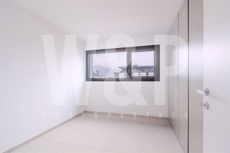 Rent bright 2.5-room apartment in Solduno (9)