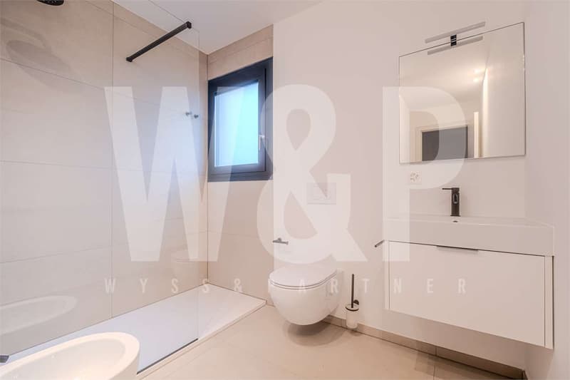 Rent bright 2.5-room apartment in Solduno (10)