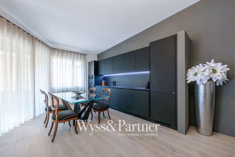 Top floor with terrace - modern 2.5-room apartment in Giubiasco (2)