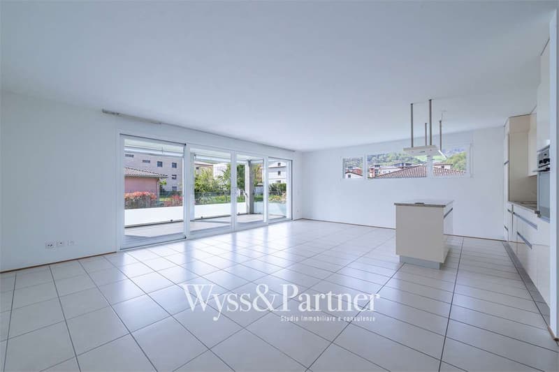 Losone - Appartement 4.5 pièces dans un quartier calme et ensoleillé (2)