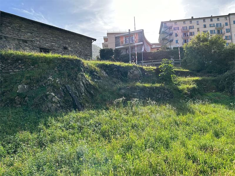 Intragna, Buildable Land (1)