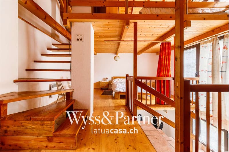 Menzonio - Charming rustic house on three levels (7)