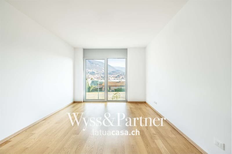 Rancate, bright and modern 4.5 rooms (6)