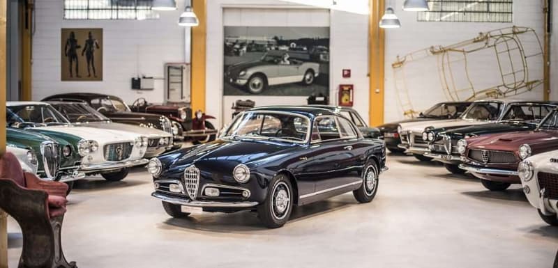 Balerna - Posteggio in garage per auto di lusso (1)