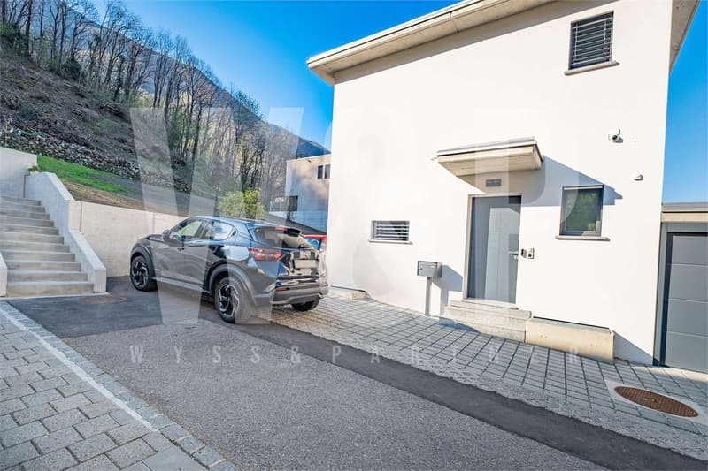 Sant'Antonino - Dernière maison unifamiliale moderne en position ensoleillée (1)