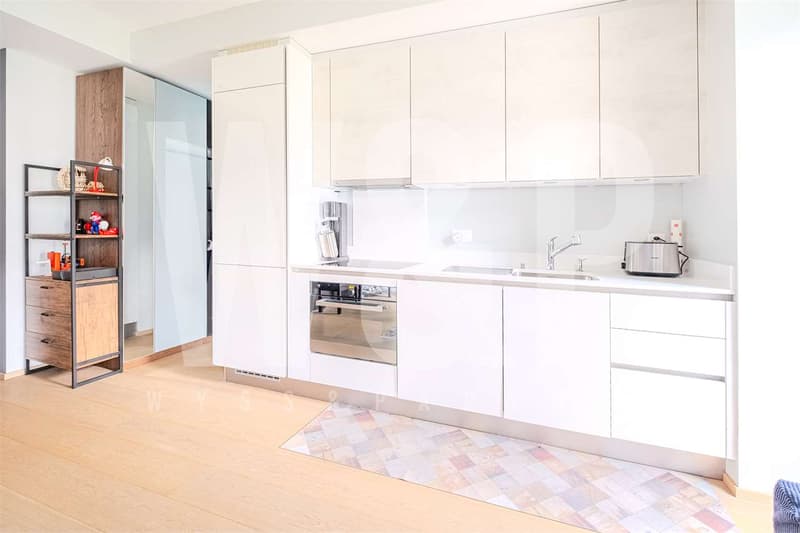 Moderne 2.5-Zimmer-Wohnung zum Verkauf (2)