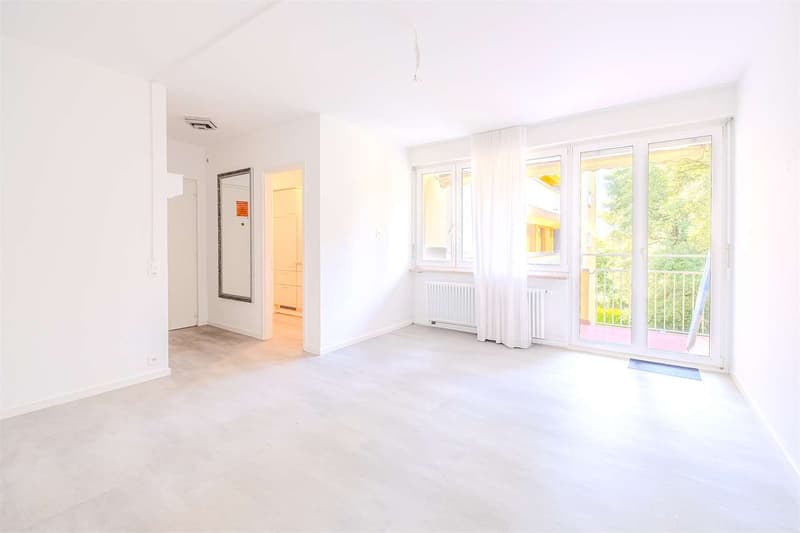 Monolocale zum Verkauf in Locarno - nur zwei Schritte vom See entfernt (2)