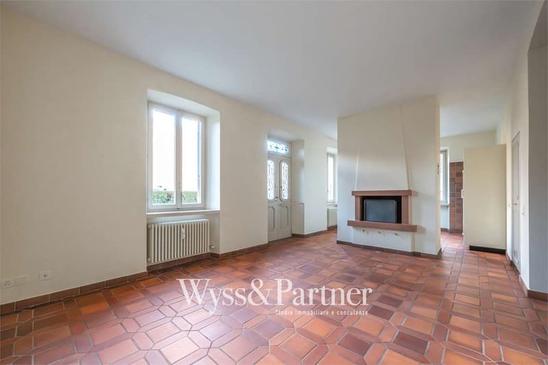 Affascinante appartamento di 3.5 locali con accesso giardino - Ravecch (1)