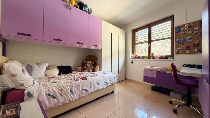 Bioggio - geräumiges 4,5-Zi-Wohnung mit Seeblick (8)
