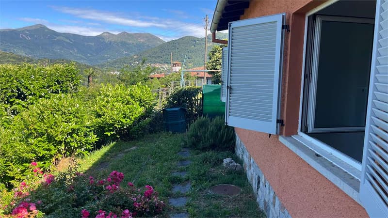 Rent 3 rooms with a view of Sonvico (8)