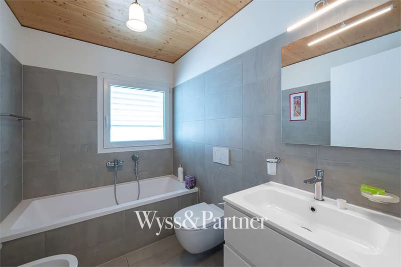 Beautiful Semi-Detached Villa in Cadenazzo (9)