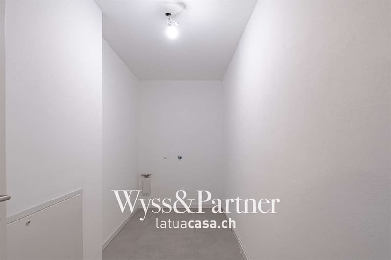 Bellinzona, 1,5 pièces semi-meublés dans un quartier panoramique (7)
