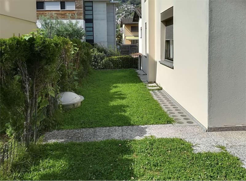 Gordola - in locazione 3.5 locali con giardino (9)