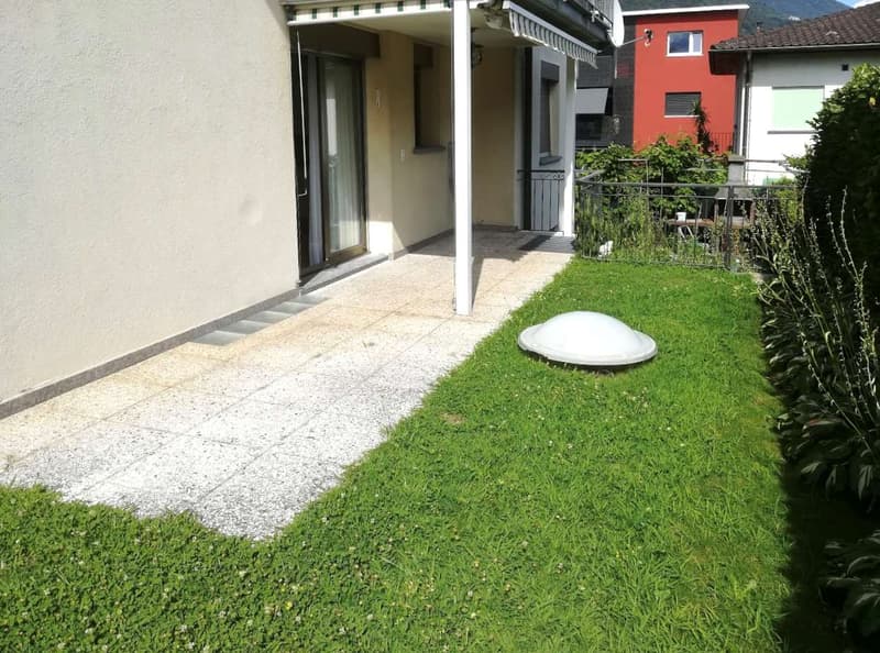 Gordola - in locazione 3.5 locali con giardino (6)
