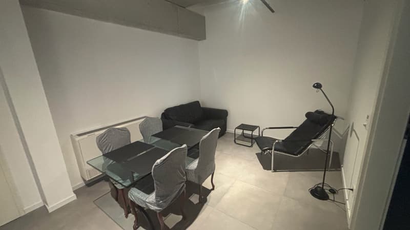 MEZZOVICO - new, bright and divisible office (7)