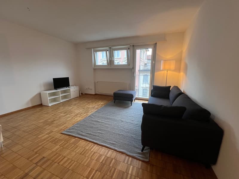 Two-room apartment furnished for rent in Chiasso (2)