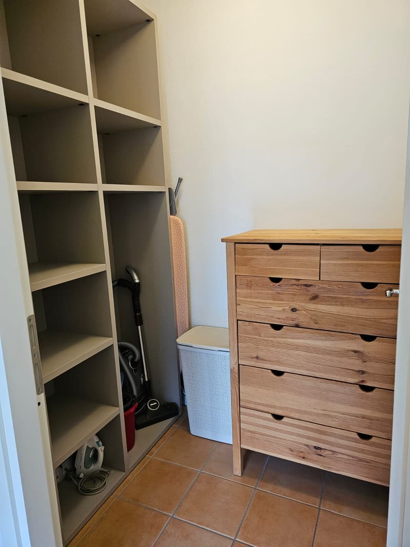 Elegante appartement deux pièces dans la résidence Porto Letizia (13)