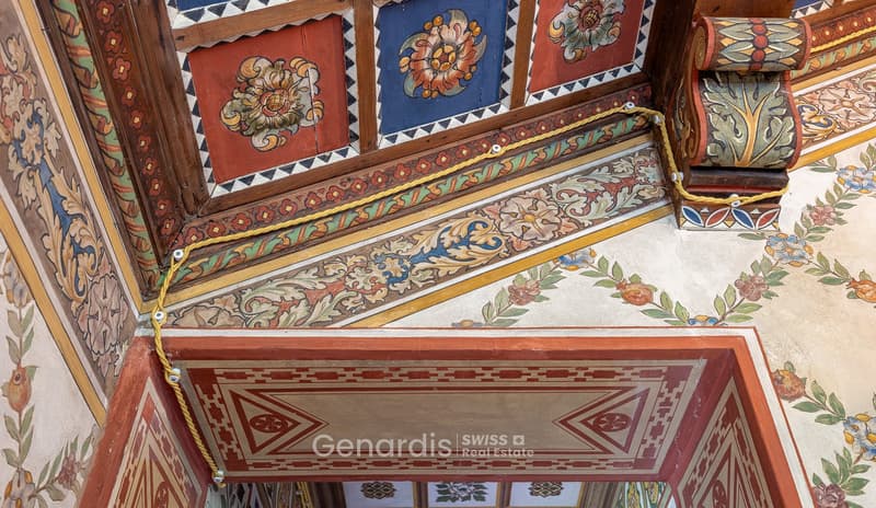 Villa storica di grande fascino, con forte carattere storico e decorativo. (39)