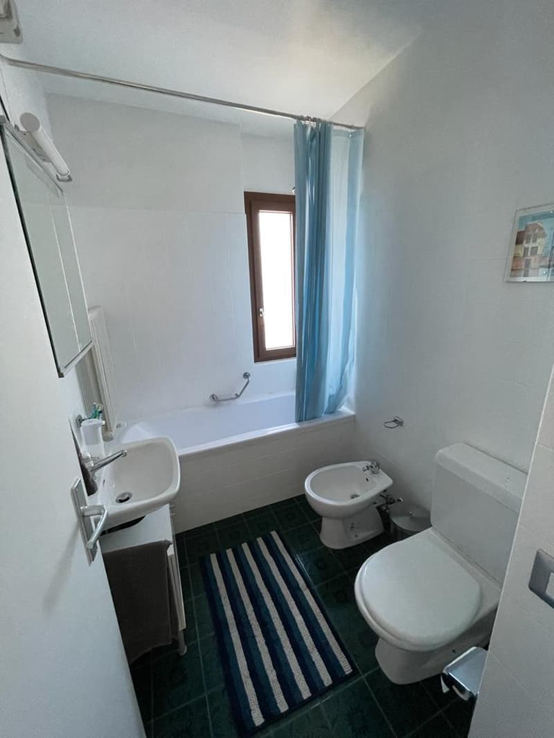 Komfort, Wohnung 3,5 Zi, mit Terrasse, Panoramablick, Keller (10)