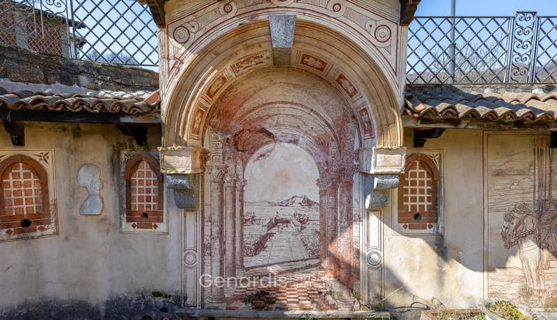 Villa storica di grande fascino, con forte carattere storico e decorativo. (7)