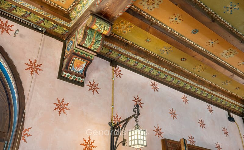 Villa storica di grande fascino, con forte carattere storico e decorativo. (14)