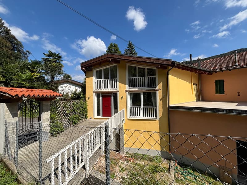 Vicinanze Lugano/Figino - Graziosa casa rinnovata / Ferienhaus in Der Nähe von Figino/Lugano (10)