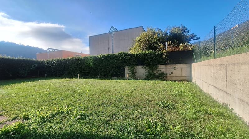 Villa indépendante ensoleillée, confortable avec portique, terrasse, jardin (7)