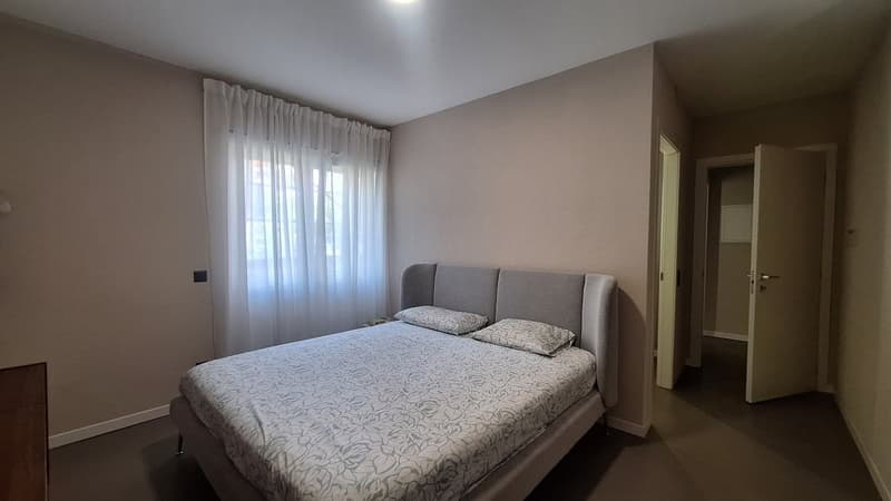 Appartamento moderno di 3.5 locali con vista panoramica a Melide (9)